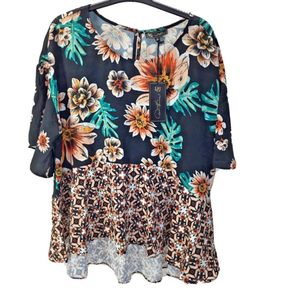 DG2 by Diane Gilman Women's Floral Ruffle Sleeve Blouse